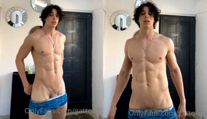 Youssef Khelil - Sexy muscle lines, almost caught with his cock
