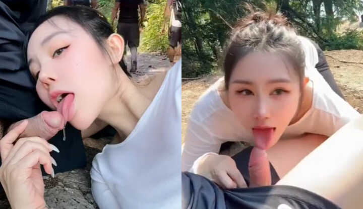 Halfway up the mountain hike, secretly sucking her boyfriend's cock when the bowl of rice is finished and no one's around