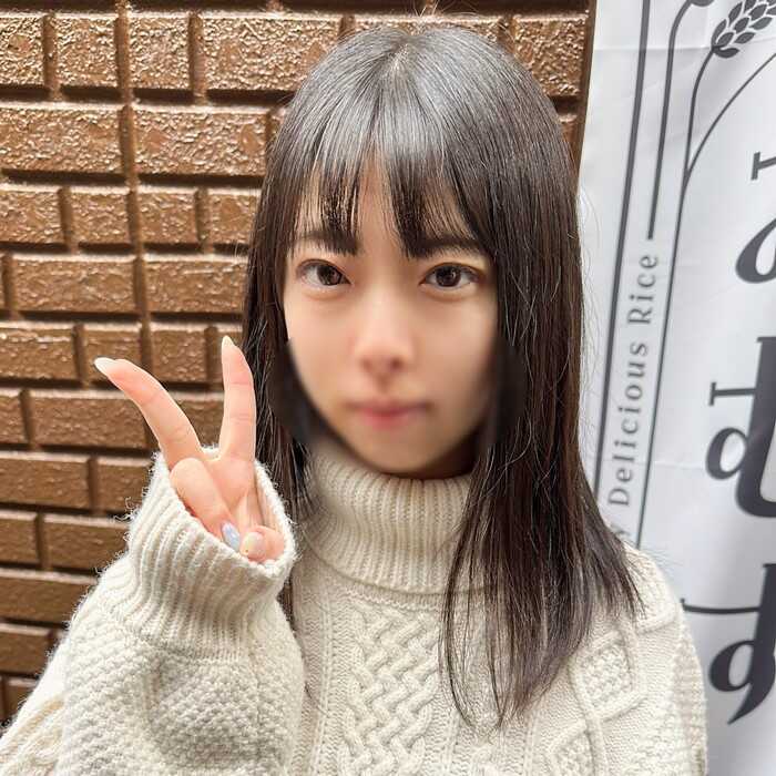 [FC2] 23-Year-Old OL from Kansai in Tokyo for High-Paying Side Job: Unprotected Sex ♡ Creampie in Her Fair-Skinned Petite Body [FC2-PPV-4899533]
