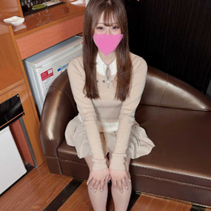 [FC2] Cheerful and energetic girl's special experience feels amazing with an intimate finish. Includes gentle anal care and close-up views! Bonus uncensored footage and internal camera [FC2-PPV-4919927]