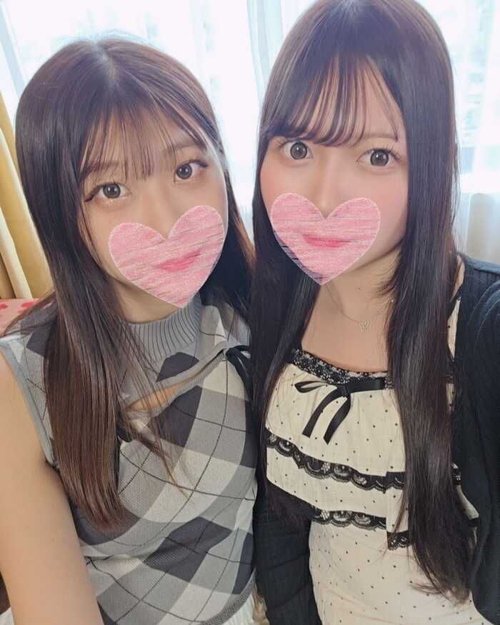 [FC2] Inviting a real friend (senior) to try lesbian play for the first time ~ blushing intensely with maximum embarrassment [FC2-PPV-4972000]