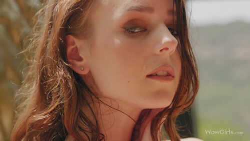 WowGirls Amber Charming Beauty